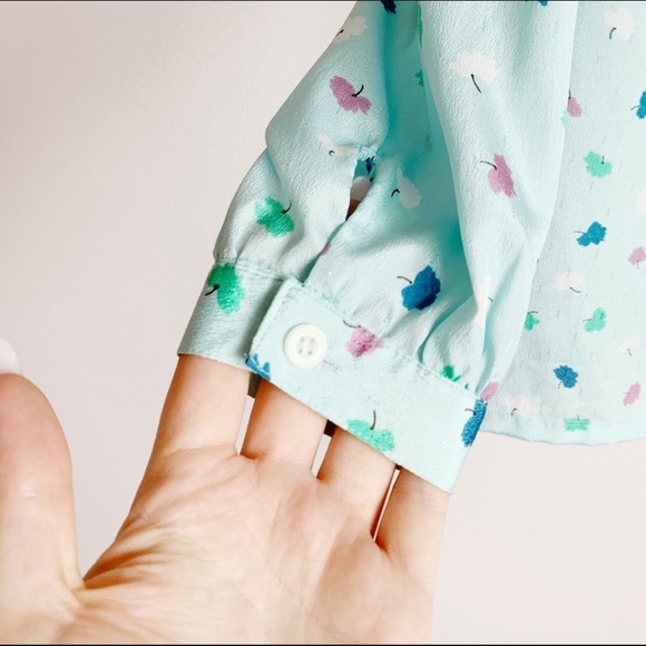 vintage aqua satin printed buttonup blouse - Picture 6 of 6